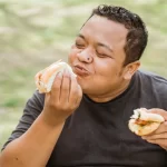 Apakah minum air putih bisa membantu menurunkan berat badan