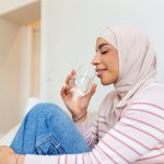 Strategi Minum Air yang Bikin Puasa Nggak Lemas